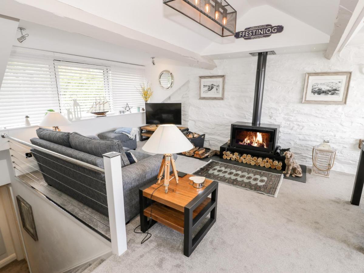 Appartamento The Sail Loft Porthmadog Esterno foto